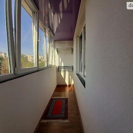 Family And Friends Apartment Тернопіль Екстер'єр фото