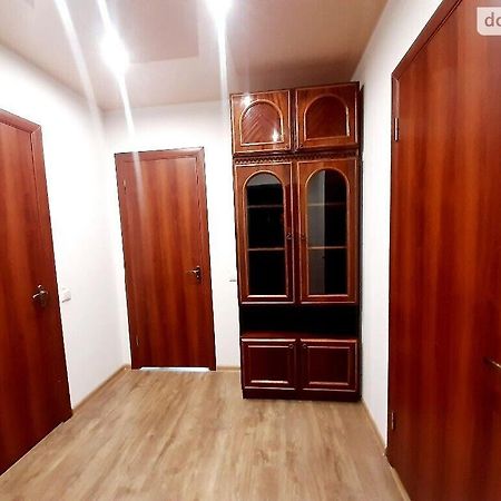 Family And Friends Apartment Тернопіль Екстер'єр фото