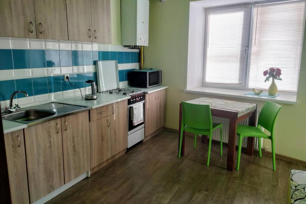 Family And Friends Apartment Тернопіль Екстер'єр фото